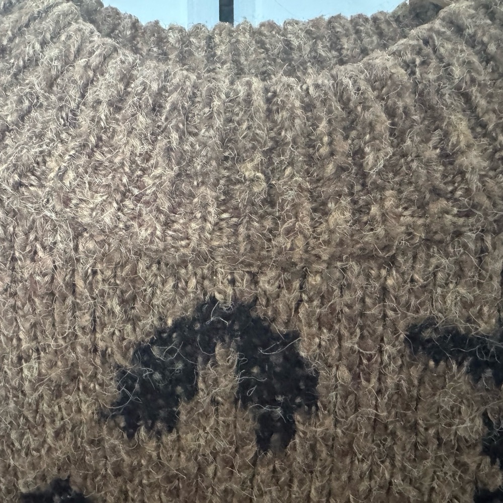 Universal Thread Oversized Sweater - Picture 2 of 5